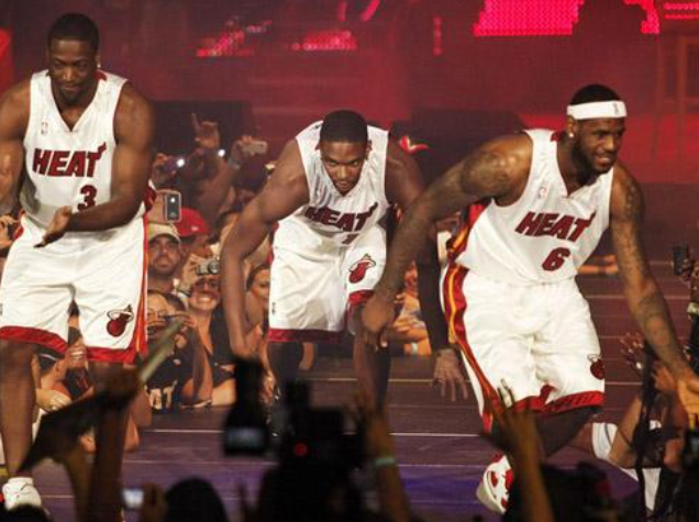 老鹰振翅：逆袭与蜕变的赛季征程