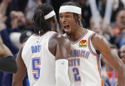 圣诞夜“双雄会”：雷霆复仇心切，马刺捍卫主场荣耀