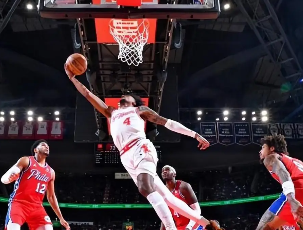 火箭：圣诞烽火中的逆袭之路