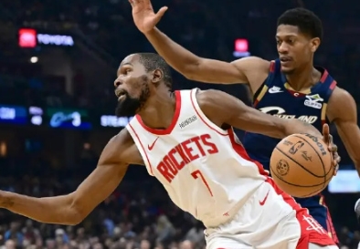 火箭VS骑士：伤病潮下的攻防突围战