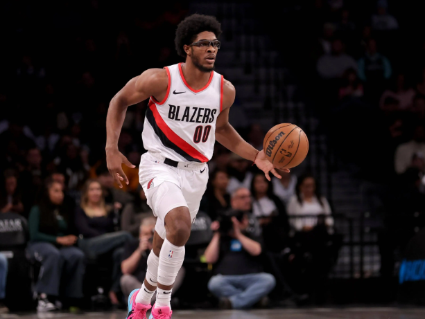 开拓者：在伤病潮中逆风前行的坚韧之旅