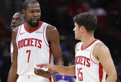 火鹰对决：火箭主场能否击溃八连败的步行者？