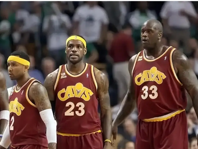 骑士：逆境中破浪，赛场书写坚韧篇章