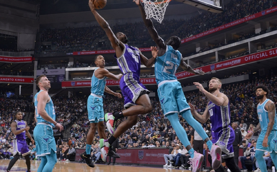 老鹰展翅：在伤病潮中逆风翱翔