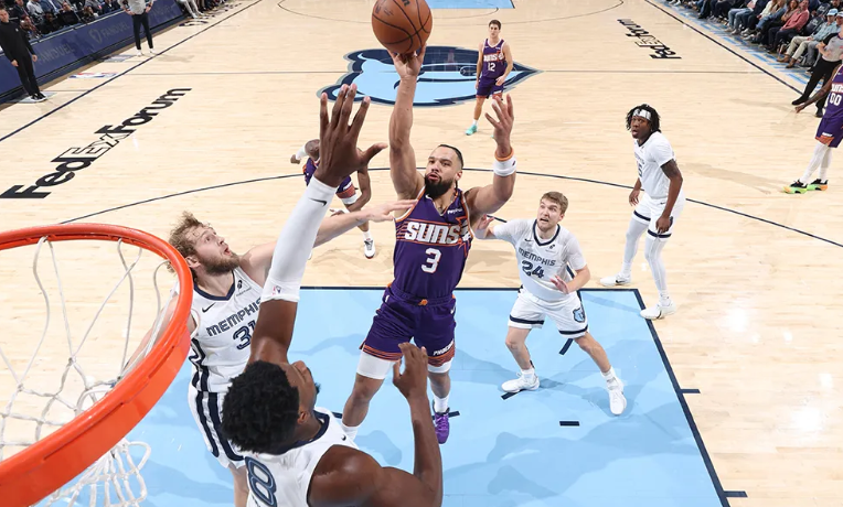 7人上双显底蕴 太阳客场轻松击溃灰熊