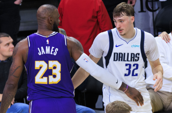 历史第三！弗拉格20岁前5次25+5+5 比肩詹东书写新秀传奇