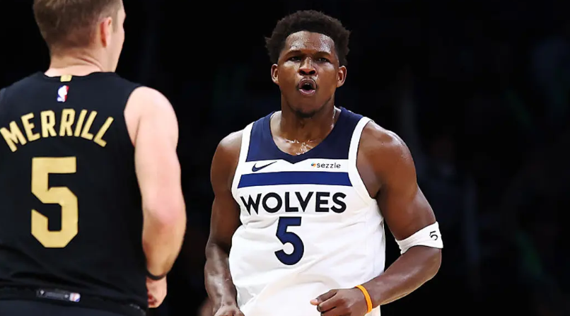 爱德华兹万分超越科比 森林狼多点开花胜骑士