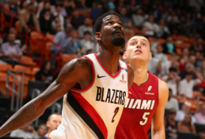 开拓者锋线困局VS尼克斯铁血防线：谁能打破僵局？