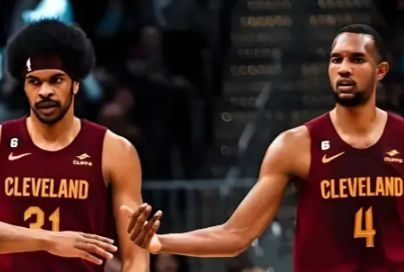 骑士锋线狂飙对决爵士困局：米切尔率队剑指五连胜压制