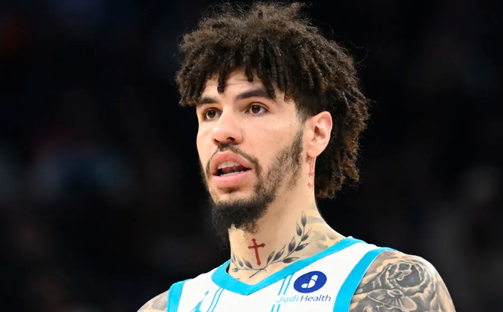 55分狂胜+历史纪录 拉梅洛鲍尔书写三分传奇