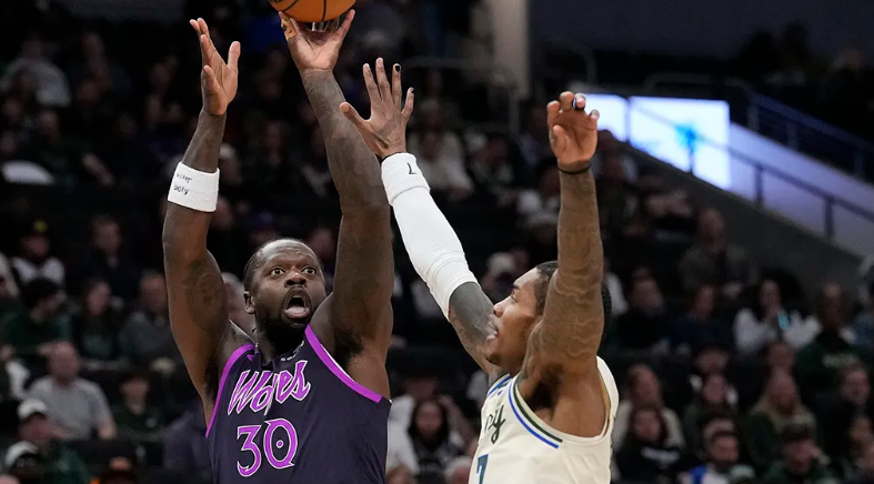 无核森林狼半场狂轰奠定胜局 雄鹿主场崩盘遭两连败