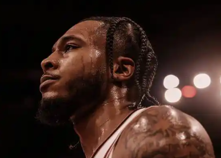 杨瀚森12分钟三分破荒。新秀成长路仍需扛住NBA强度