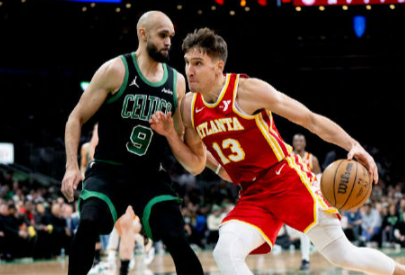 老鹰锋线群挑战绿军铁血防线：青春与经验的碰撞一触即发