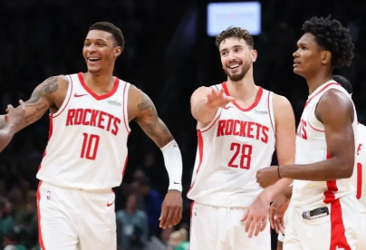 火箭背靠背硬撼森林狼：双核对决狼群能否突围