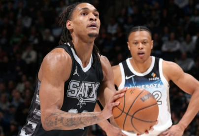 马刺锋线群挑战森林狼双塔：青春风暴与经验之师的硬碰硬