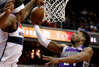 国王锋线双核迎战奇才新援：德罗赞与特雷·杨的攻防博弈