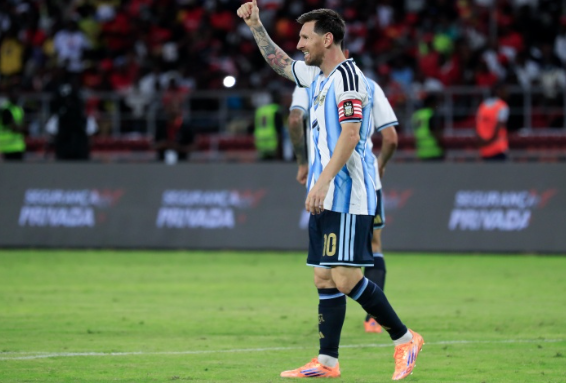 费德勒盛赞梅西 盼球王世界杯圆满收官