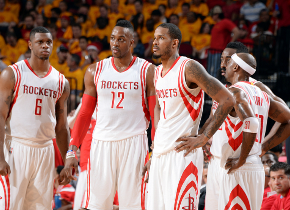 火箭：逆风翱翔，书写赛场新传奇