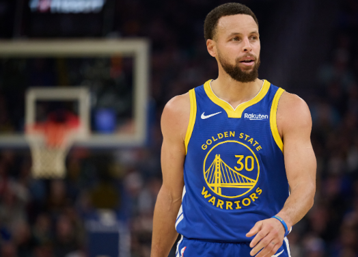 库里成全明星首发最老球员 新老格局暗藏变迁