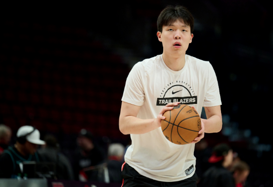 杨瀚森7天6赛扛重压 实战磨砺促成长