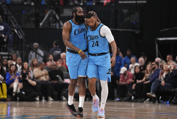 哈登鲍威尔全明星投票落定 票数折射认可度差异