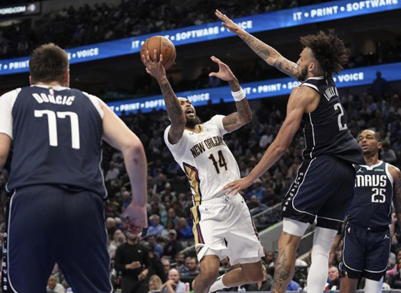 鹈鹕：在伤病与困境中艰难寻光