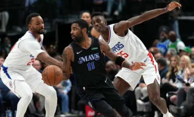 全员发力破客场 独行侠三连胜碾压尼克斯