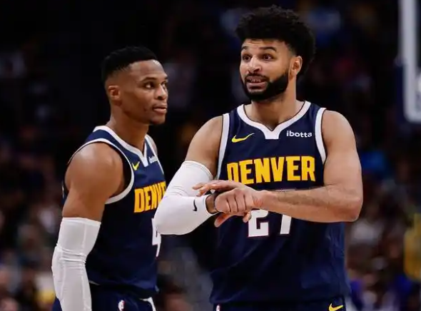 掘金：伤病浪潮中逆流而上的坚韧之师