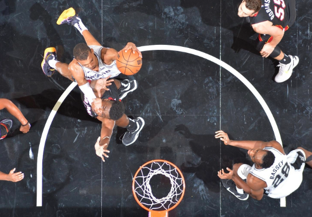 马刺：青春风暴席卷联盟，复兴之路势不可挡