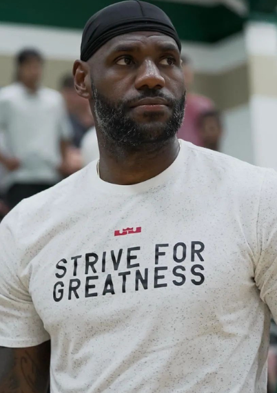 泰伦-卢怒批球队表现 快船112-104胜湖人，战绩升至20-24