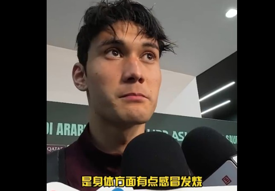 带病坚守显担当，拜合拉木感恩球迷