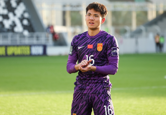 李昊封神引留洋热议，多重因素决定未来走向