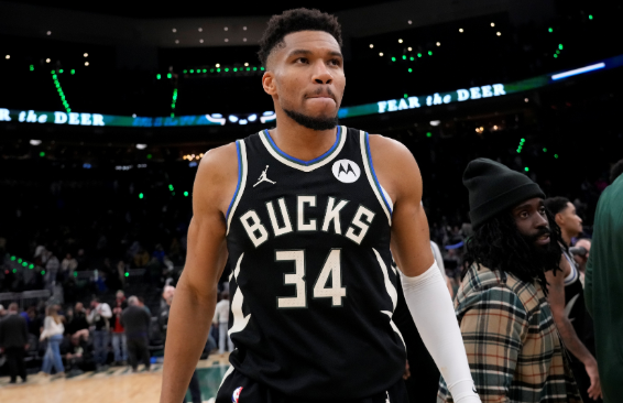 字母哥拟寻新东家 开拓者成交易关键