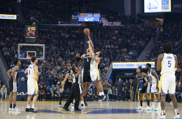 全美直播调整！马刺客战勇士获ESPN重点关注