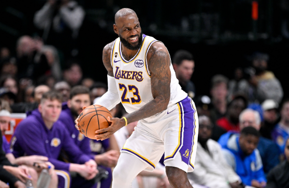 巴克利点评詹姆斯 称其本赛季将告别湖人