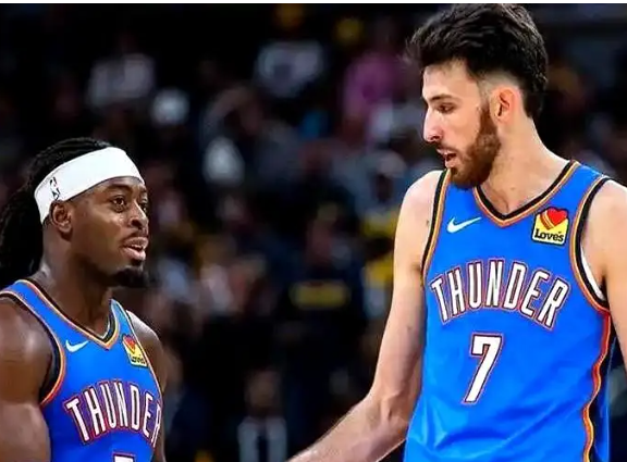 雷霆：卫冕征途，风云变幻