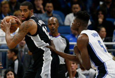 马刺锋线群对决魔术青春风暴：老辣经验能否压制天赋冲击