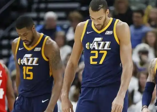 爵士：逆境中挣扎的盐湖城之魂