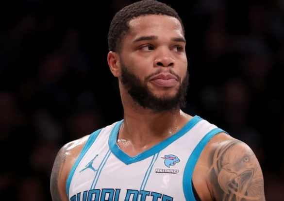 黄蜂：逆袭与挣扎交织的赛季征程