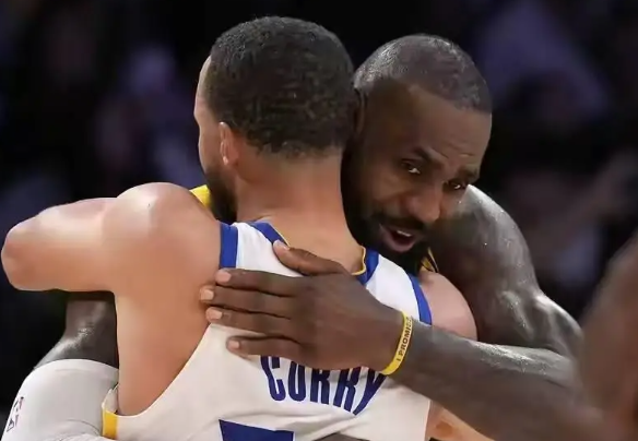 骑士：在动荡中探寻复兴之光