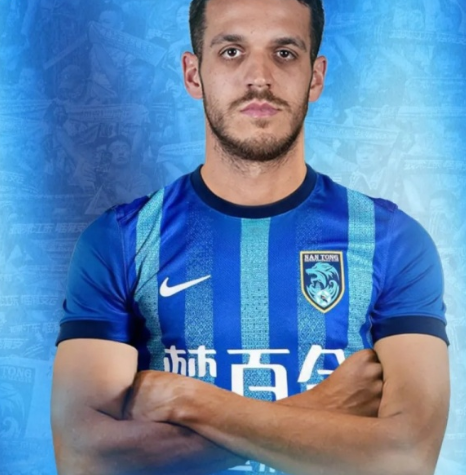 南通支云官宣巴西中场卢卡斯·卡尔加盟