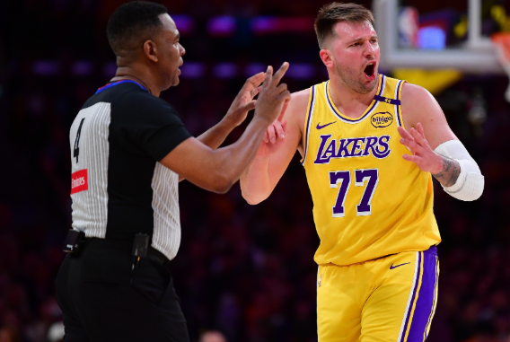 Skip点评东契奇：不防守爱纠缠，却是天才