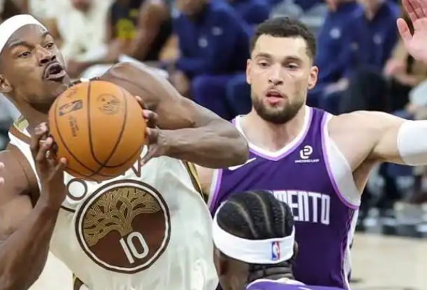 国王：逆袭之路上的坚韧与希望