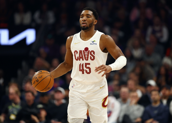 米切尔完美发挥！狂砍29分助骑士大胜快船