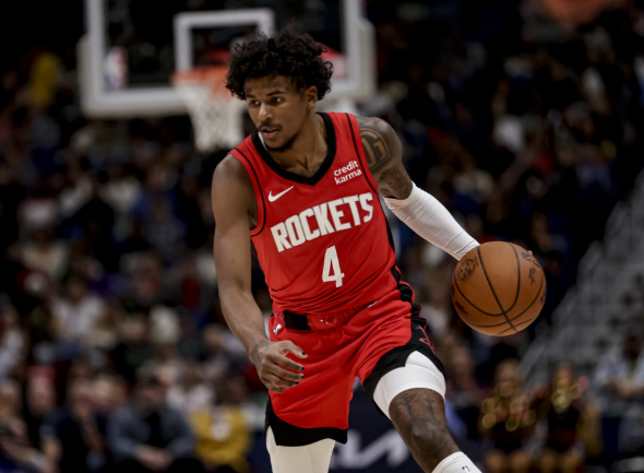 鹈鹕：逆境中寻突破的征程