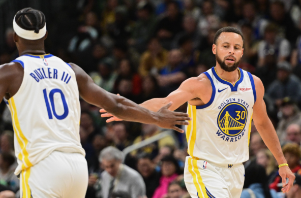 库里谈未来:巴特勒受伤改变格局,仍求有意义的篮球