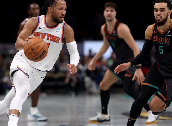 尼克斯：逆境崛起，连胜狂潮席卷联盟