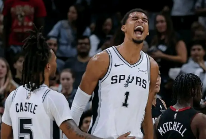 马刺青春风暴再袭独行侠 伤病潮下谁能突围西部中游