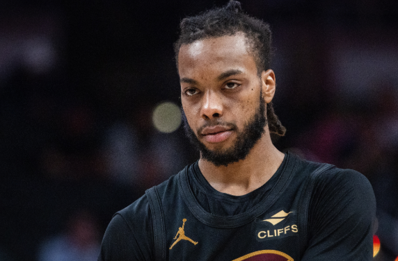 伦纳德谈加兰加盟 盛赞其天赋与潜力