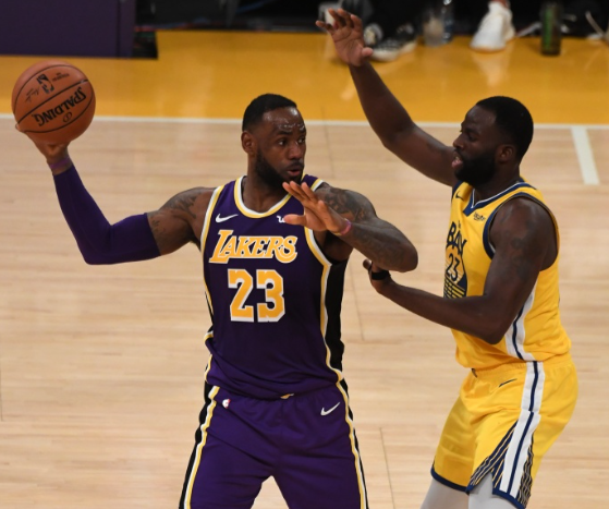 詹姆斯与格林：宿敌之上 挚友相依